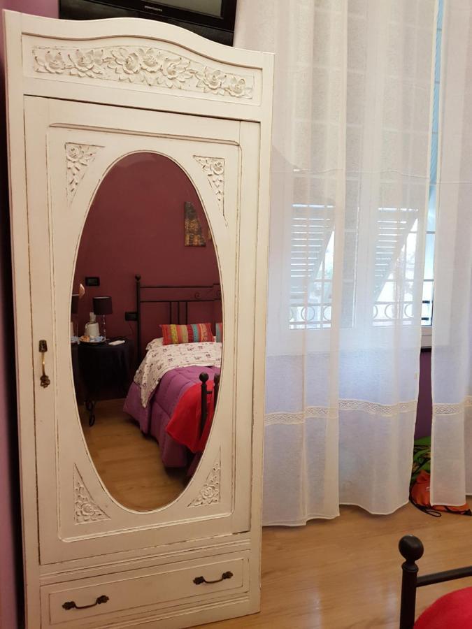 Ghiro Ghiotto Bed & Breakfast ปิเอตราลิกูเร ภายนอก รูปภาพ