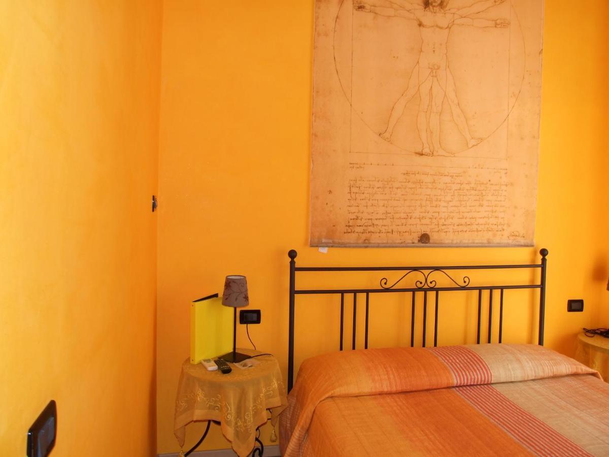 Ghiro Ghiotto Bed & Breakfast ปิเอตราลิกูเร ภายนอก รูปภาพ